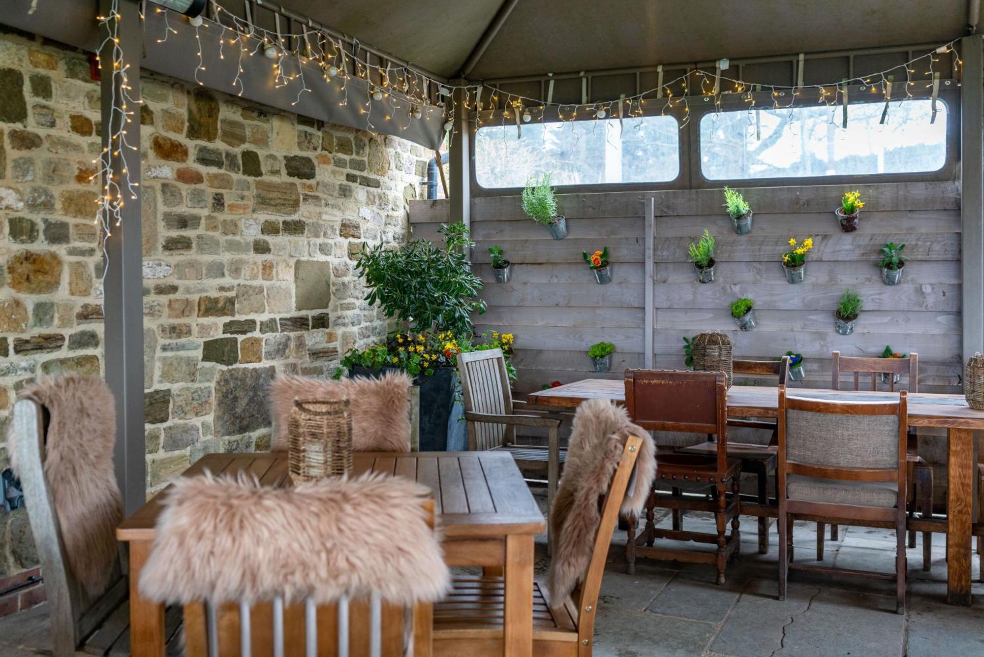 The Welldiggers Arms Bed and Breakfast Petworth Exteriör bild