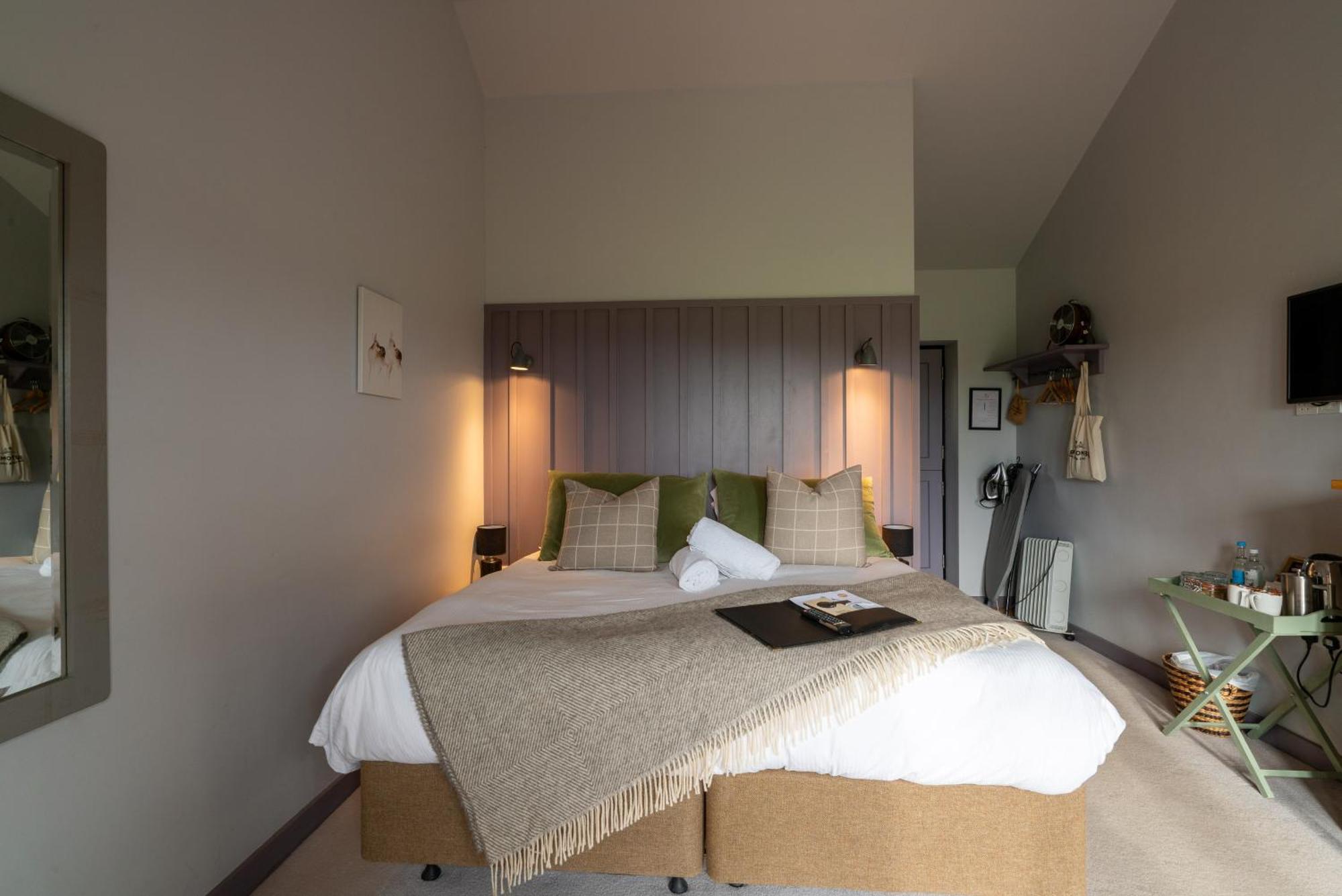 The Welldiggers Arms Bed and Breakfast Petworth Exteriör bild