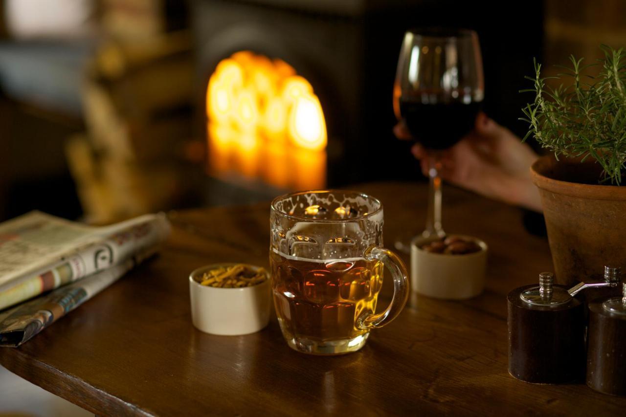 The Welldiggers Arms Bed and Breakfast Petworth Exteriör bild